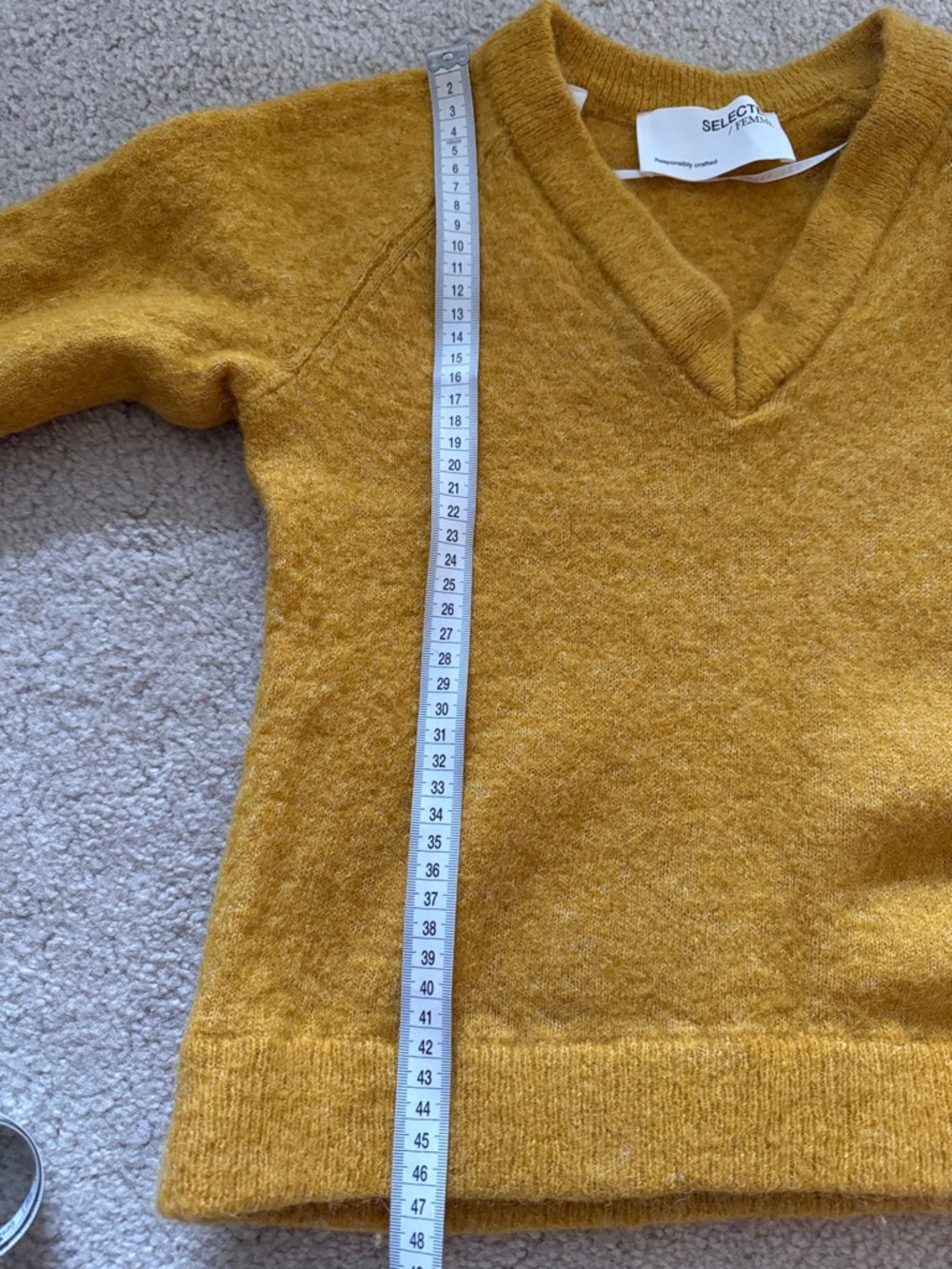 Beautiful Selected femme sweater in yellow mustard color - Picture 8 of 9